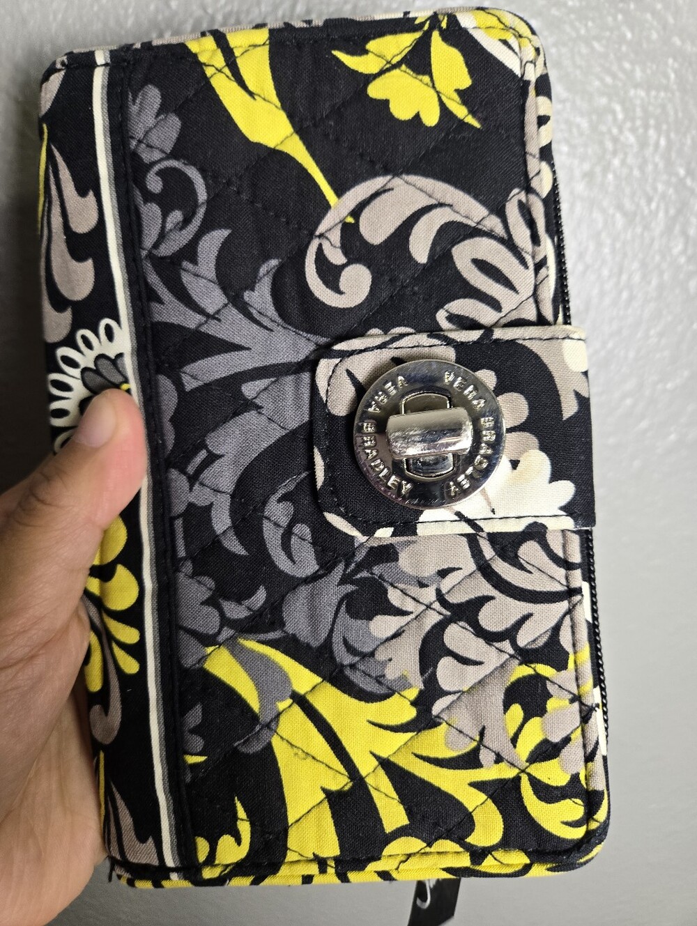 FALL SALE! Vera Bradley Baroque Turn Key Lock Wallet